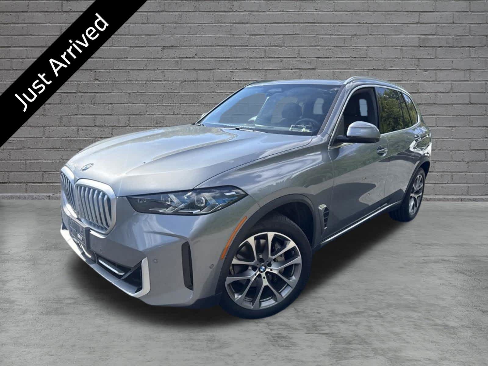 Used 2024 BMW X5 xDrive40i w/ Premium Package AWD/4WD image 1