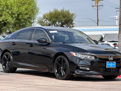 Used 2019 Honda Accord Sport image 7