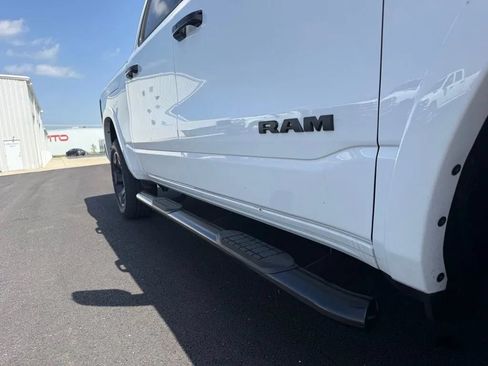 Used 2025 RAM 1500 Big Horn AWD/4WD image 11