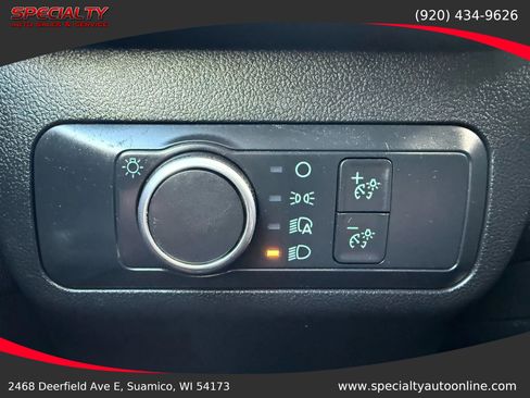 Used 2022 Ford Escape SE w/ Cold Weather Package image 33