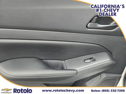 Used 2025 Nissan Altima 2.5 SV image 15