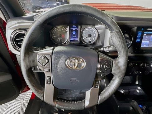 Certified 2019 Toyota Tacoma TRD Sport image 11