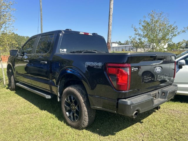 Used 2025 Ford F150 STX w/ Equipment Group 201A FX4 AWD/4WD image 9