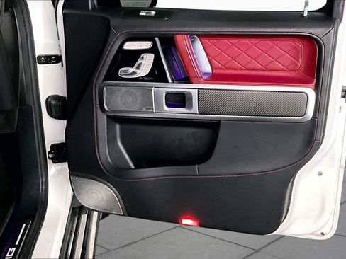 Certified 2021 Mercedes-Benz G 63 AMG 4MATIC image 21