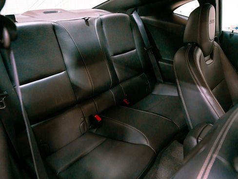 Used 2011 Chevrolet Camaro SS image 24
