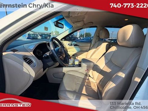 Used 2016 Nissan Pathfinder SL AWD/4WD image 19