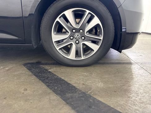 Used 2016 Honda Odyssey Touring image 9