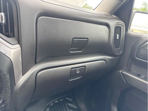 Used 2023 GMC Sierra 1500 Pro w/ Pro Value Package AWD/4WD image 22