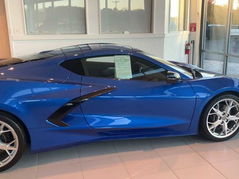 Used 2021 Chevrolet Corvette Stingray Preferred Cpe w/ 2LT image 9