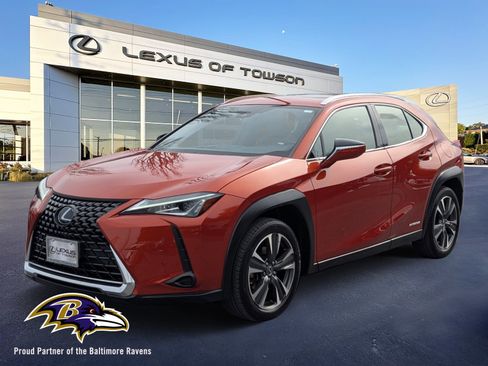 Used 2020 Lexus UX 250h w/ Premium Package image 1
