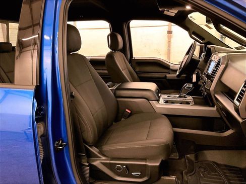 Used 2016 Ford F150 XLT w/ Equipment Group 302A Luxury AWD/4WD image 7