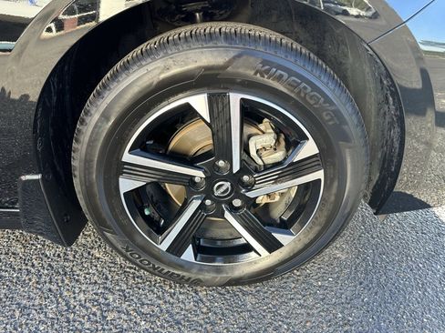 Used 2024 Nissan Sentra SV image 24