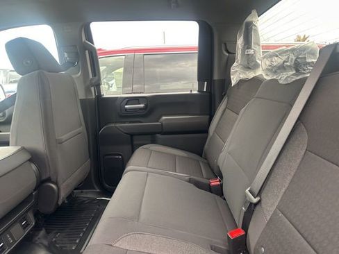 New 2026 GMC Sierra 2500 Pro image 17