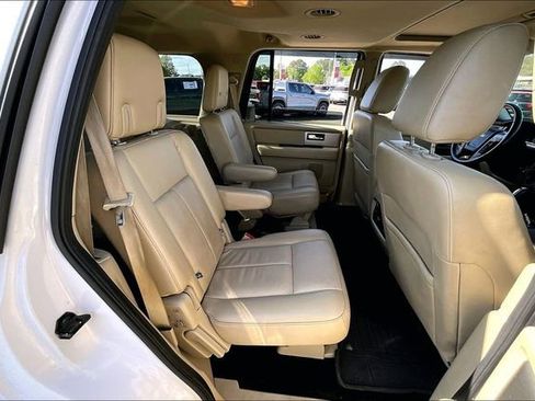 Used 2017 Ford Expedition Limited w/ Equipment Group 301A RWD image 22