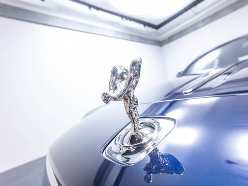 Used 2018 Rolls-Royce Ghost RWD image 54