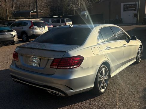 Used 2015 Mercedes-Benz E 350 4MATIC Sedan image 7
