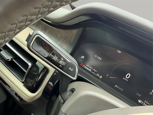 Used 2020 Lincoln Aviator Reserve w/ Equipment Group 202A AWD/4WD image 68