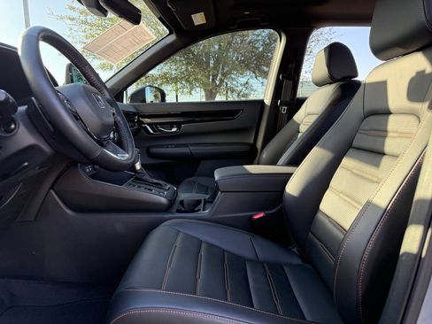 Used 2025 Honda CR-V Sport Touring image 10