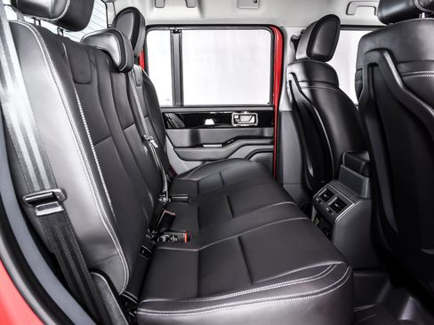 Used 2025 INEOS Grenadier AWD/4WD image 19