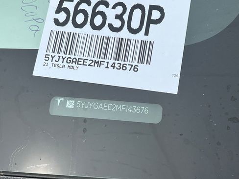 Used 2021 Tesla Model Y Long Range image 2