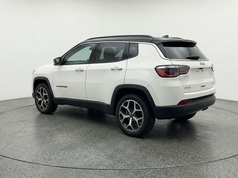 Used 2025 Jeep Compass Limited AWD/4WD image 6