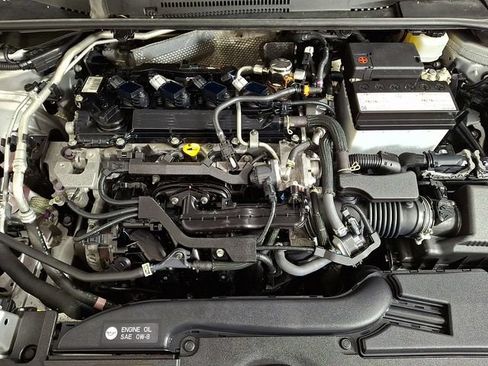 Used 2023 Toyota Corolla SE FWD image 27