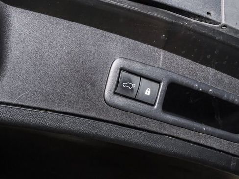 Used 2019 Lexus UX 200 w/ Premium Package FWD image 71