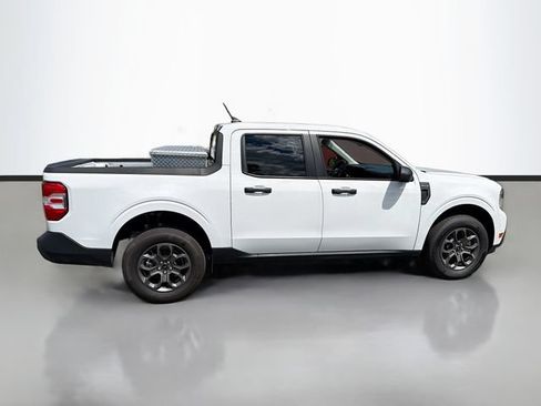 Used 2024 Ford Maverick XLT FWD image 4