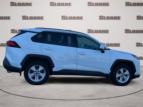 Used 2021 Toyota RAV4 XLE image 6