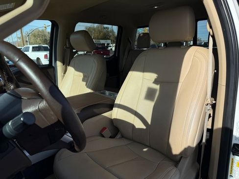 Certified 2020 Ford F150 Lariat w/ Trailer Tow Package image 19