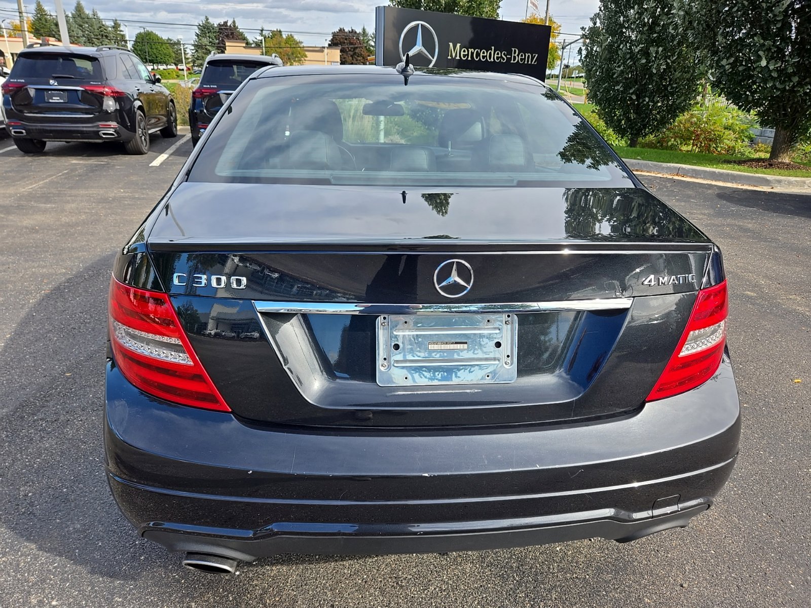 Used 2012 Mercedes-Benz C 300 4MATIC Sedan image 5