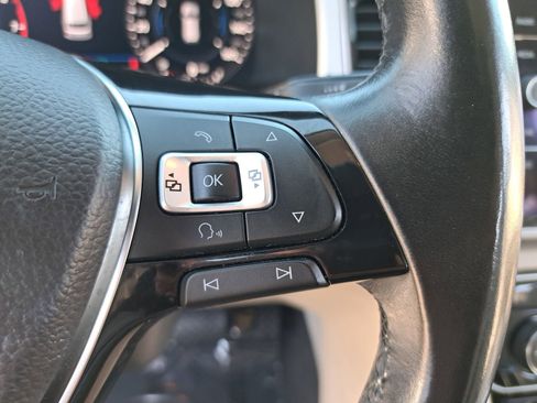 Used 2018 Volkswagen Atlas SEL Premium image 20