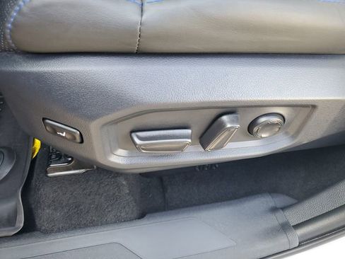 Used 2024 Toyota Tundra Platinum AWD/4WD image 7
