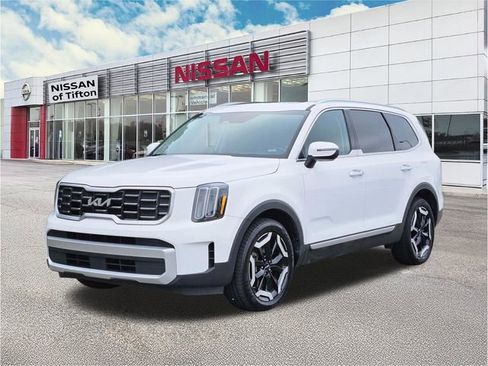 Used 2025 Kia Telluride S image 8
