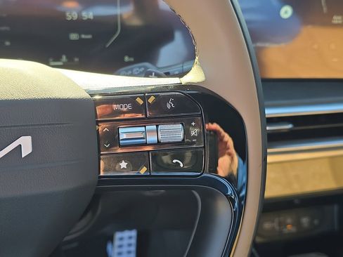 New 2026 Kia Sorento SX Prestige image 33