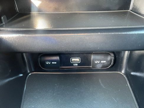 Used 2023 Kia Forte LXS w/ LXS Technology Package image 21