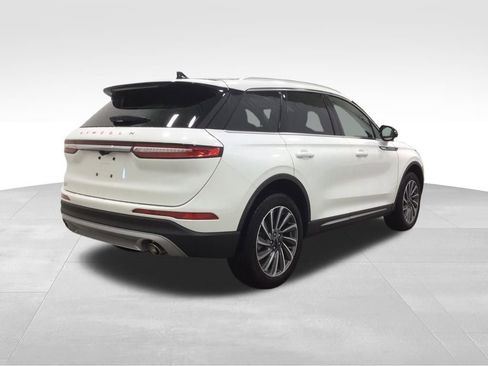 Used 2024 Lincoln Corsair Reserve w/ Equipment Group 201A image 4