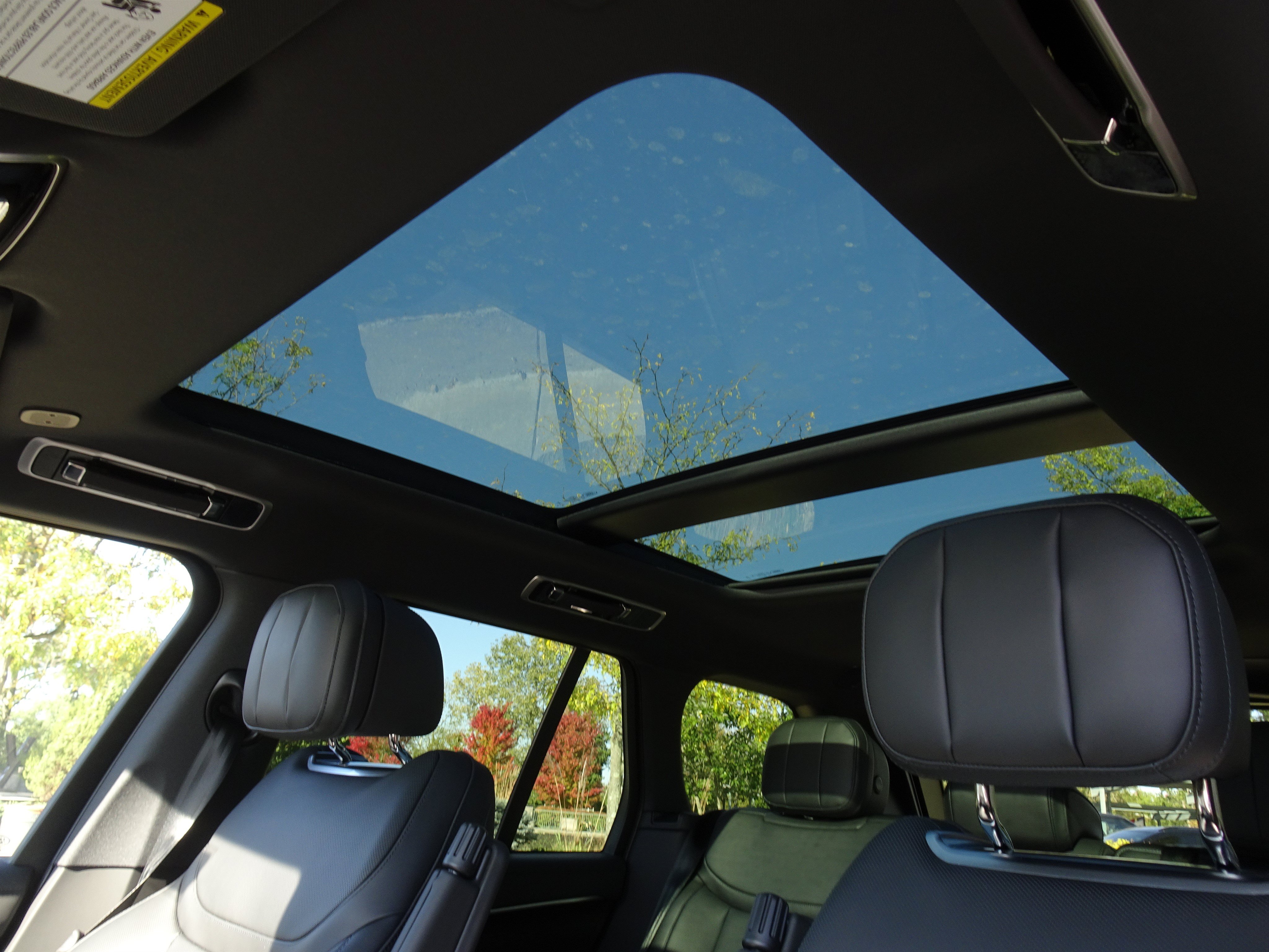 New 2027 Land Rover Range Rover SE AWD/4WD image 14