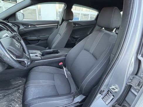 Used 2017 Honda Civic Sport image 7