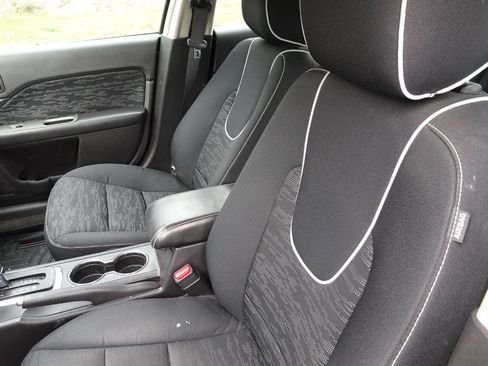 Used 2012 Ford Fusion SE w/ Appearance Pkg image 14