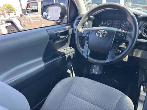 Used 2020 Toyota Tacoma SR RWD image 19