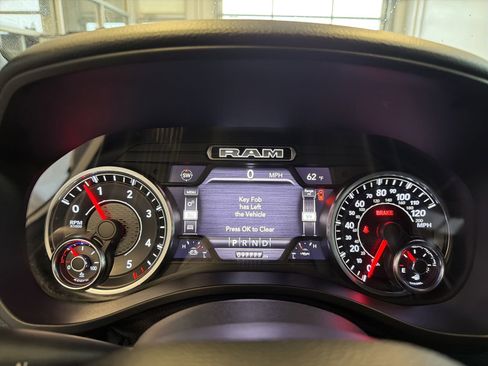 Used 2020 RAM 1500 Big Horn AWD/4WD image 20
