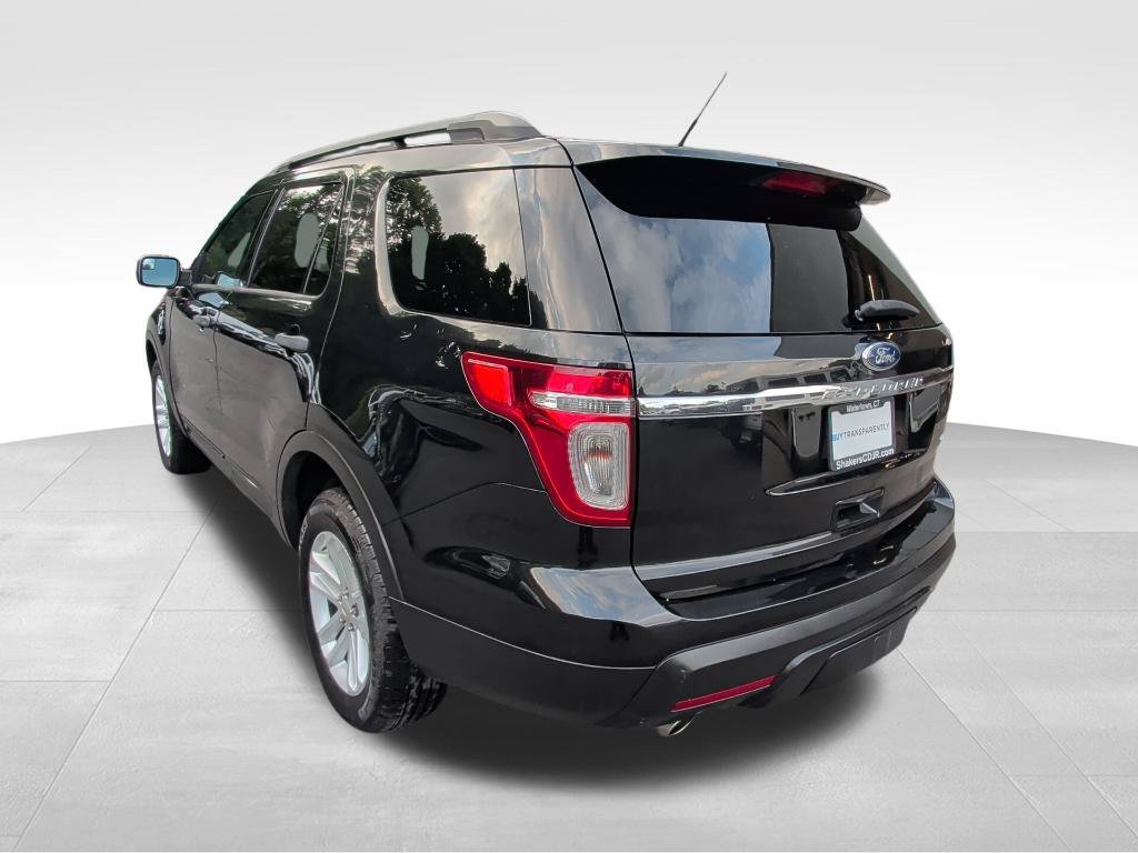 Used 2015 Ford Explorer 4WD image 3