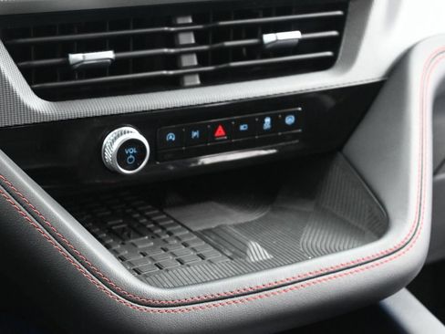 Used 2025 Ford Explorer ST-Line w/ Premium Package RWD image 23