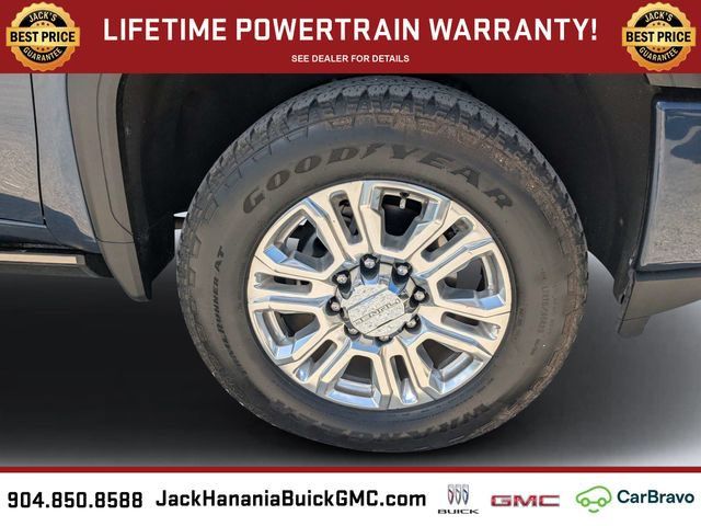 Used 2022 GMC Sierra 3500 Denali w/ Technology Package AWD/4WD image 10