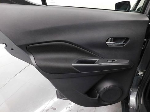 Used 2024 Nissan Kicks SV image 23