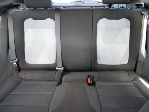 Used 2024 Chevrolet Trax RS w/ Driver Confidence Package image 13