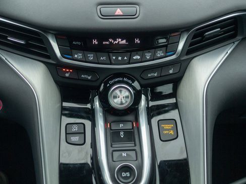 Used 2023 Acura TLX w/ Technology Package image 5