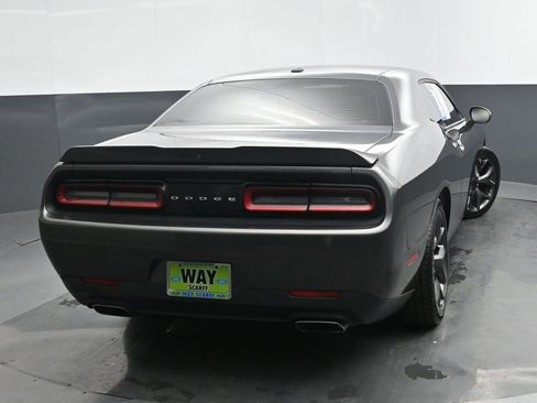 Used 2019 Dodge Challenger R/T image 5