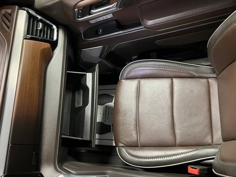 Used 2023 GMC Sierra 1500 Denali w/ Denali Reserve Package image 36